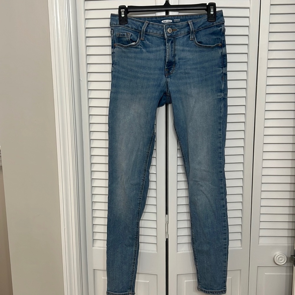 old navy rockstar skinny blue jeans